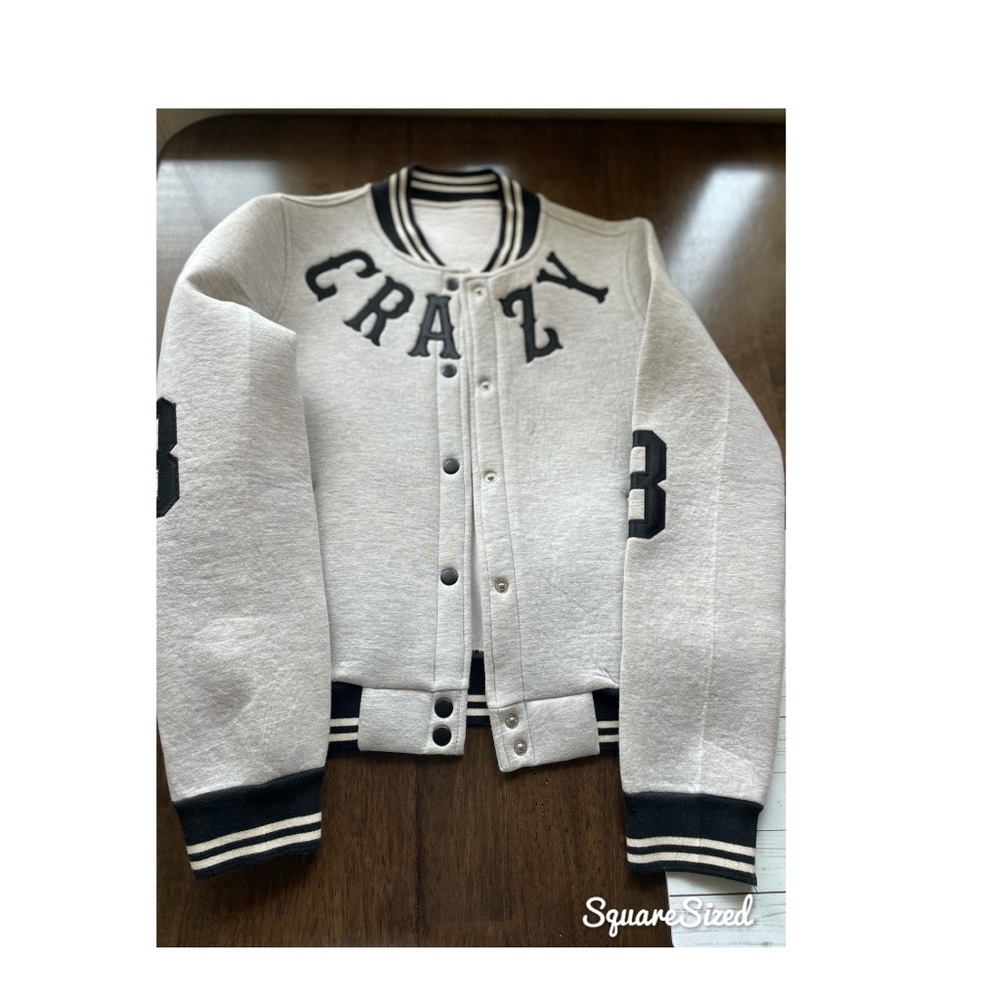 Women's bomber jacket